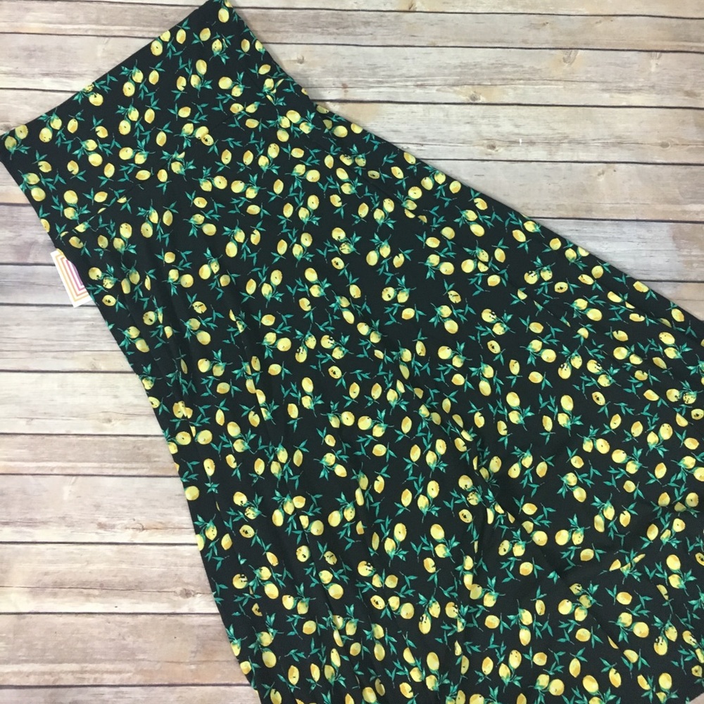 Lularoe small maxi skirt nwt