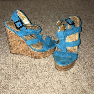 Cork bottom wedges!