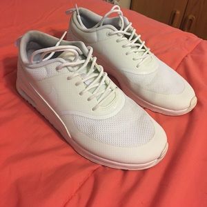Nike Women's Air Max Thea Shoes