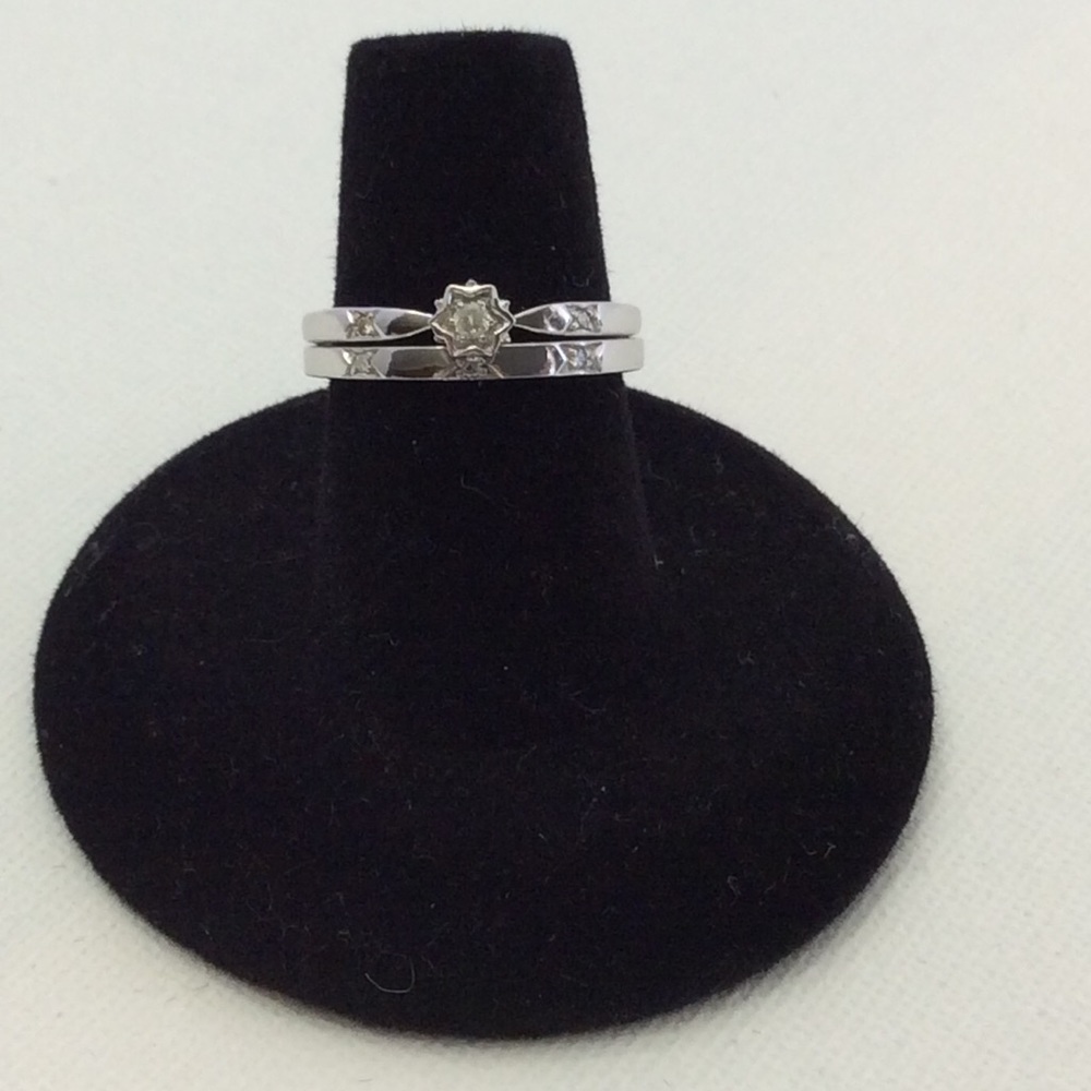 10K White Gold Bridal Ring Set