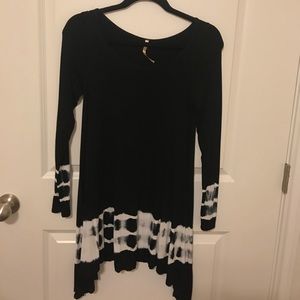 Tie-dye Black/white Tunic