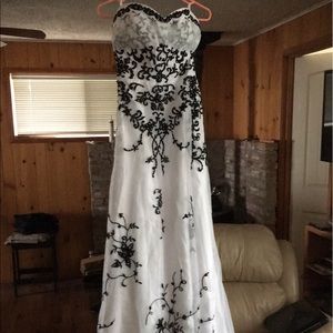 Wedding dress