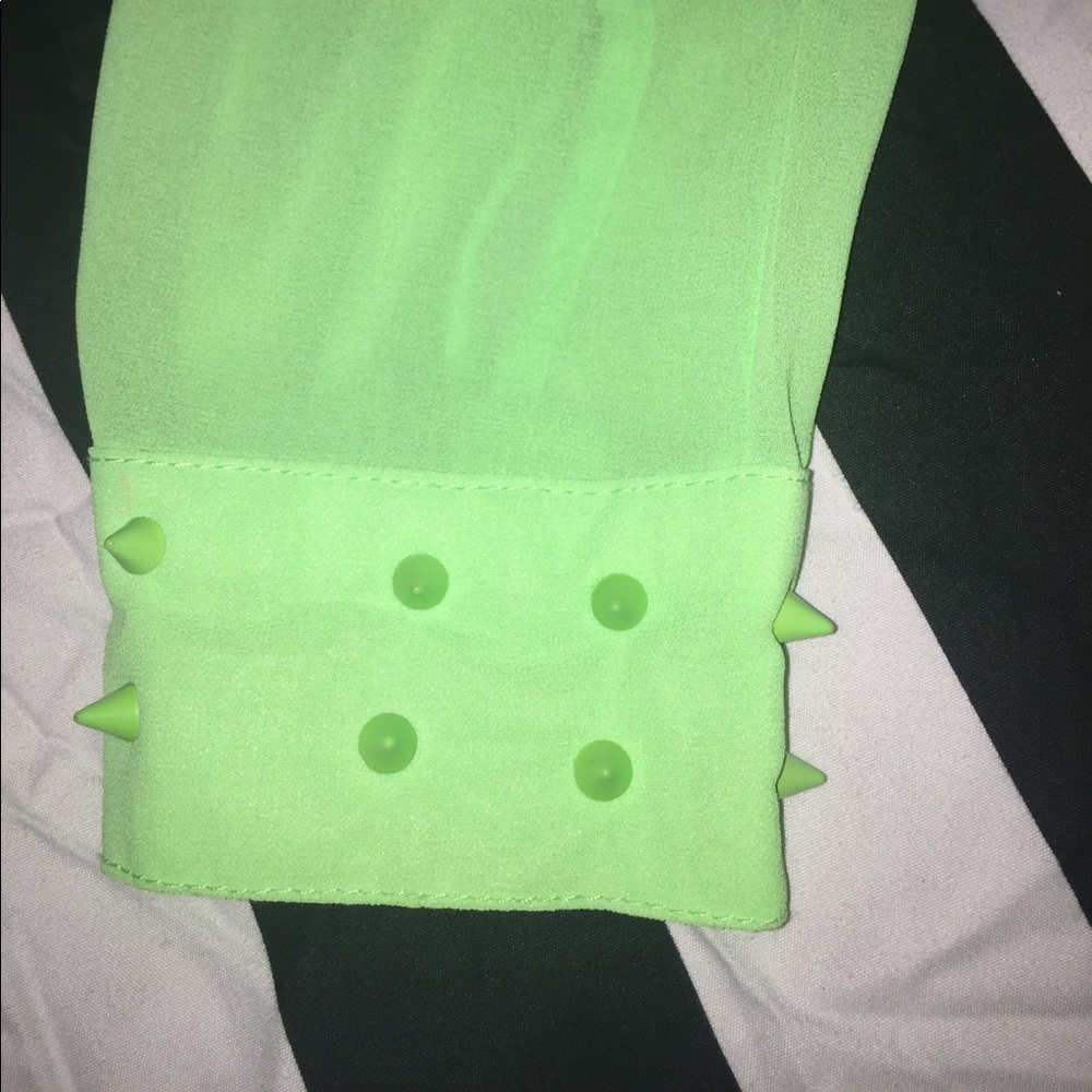 Sheer neon green button down top - Picture 4 of 6