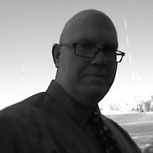 Meet your Poshers, Rob & Teresa