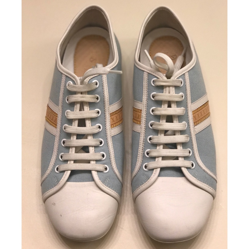 Louis Vuitton Lace Up Sneakers