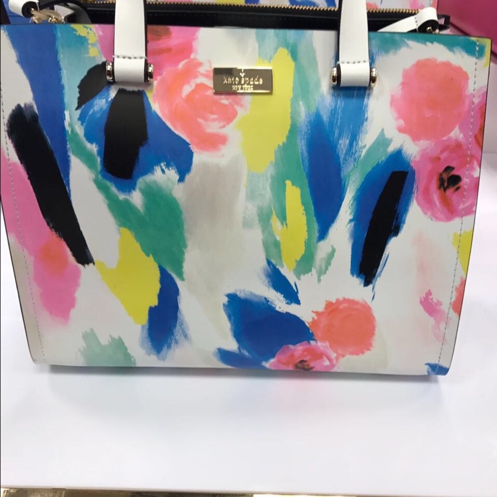 Meet your Posher, Salma