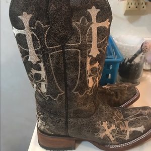 Circle G cross cowgirl boots