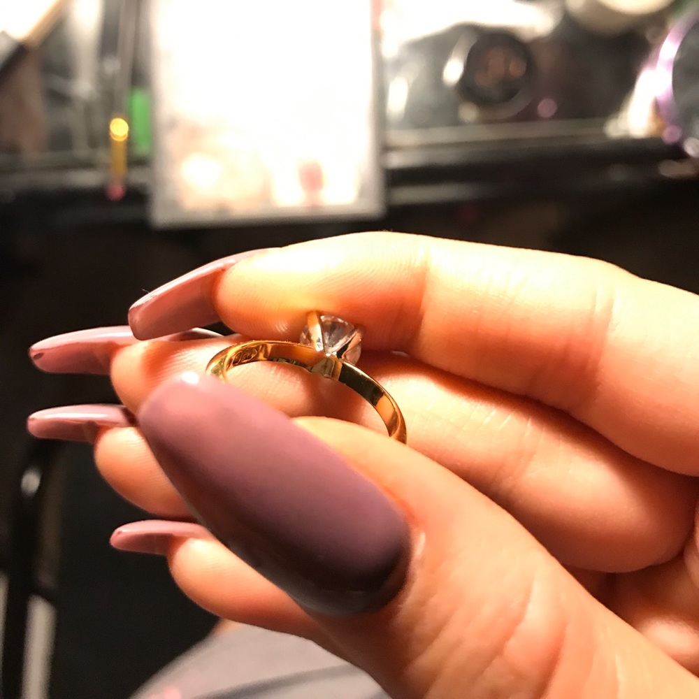 Diamond ring - Picture 4 of 5