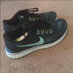 Nike free running shoes