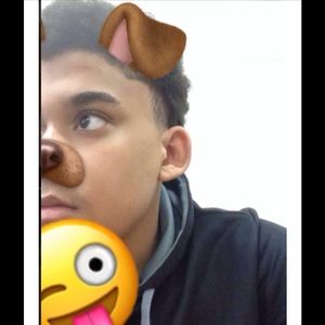 Meet your Posher, Aaron