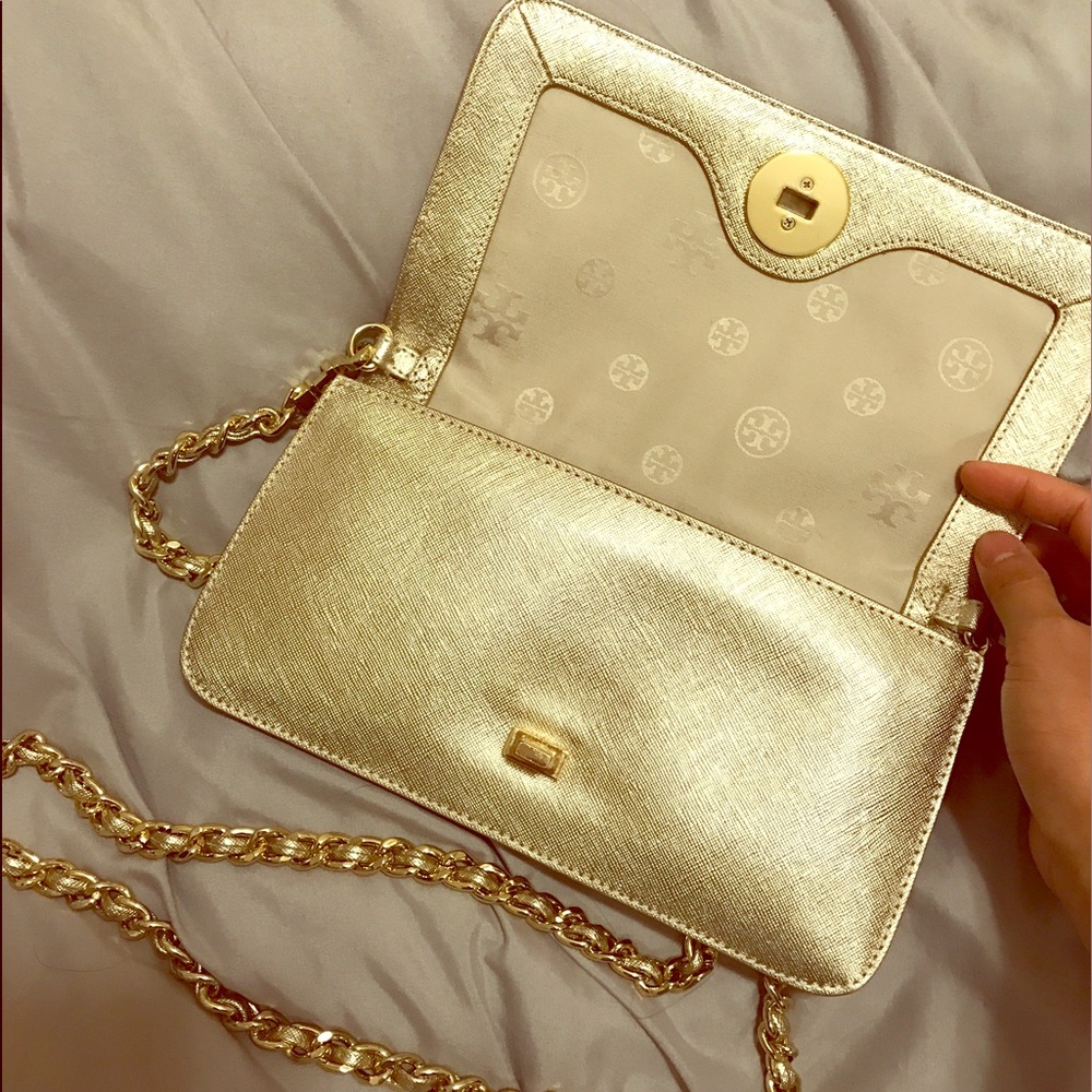 Tory burch
