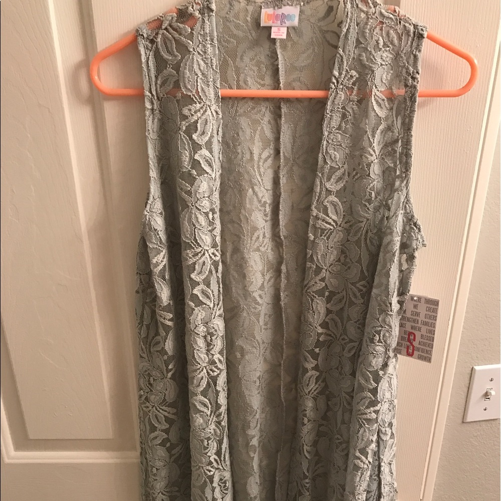 NWT small lularoe gray/silver