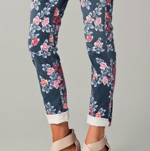 SALE! NWOT COH floral print jeans