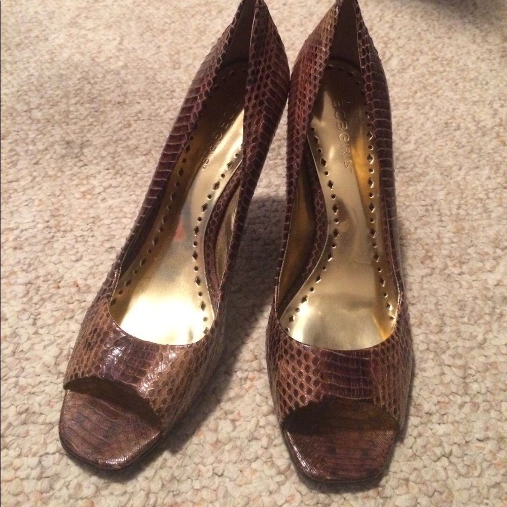 🌺 BCBGirls Heels🌺