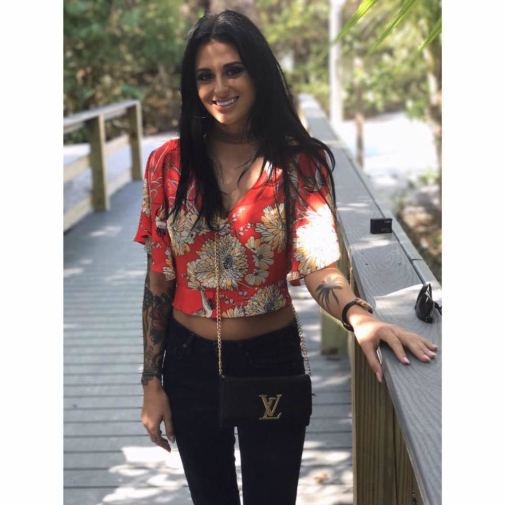 Meet your Posher, Taylor