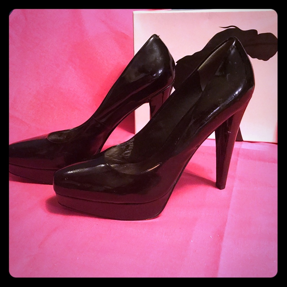 Paris Hilton patent heels