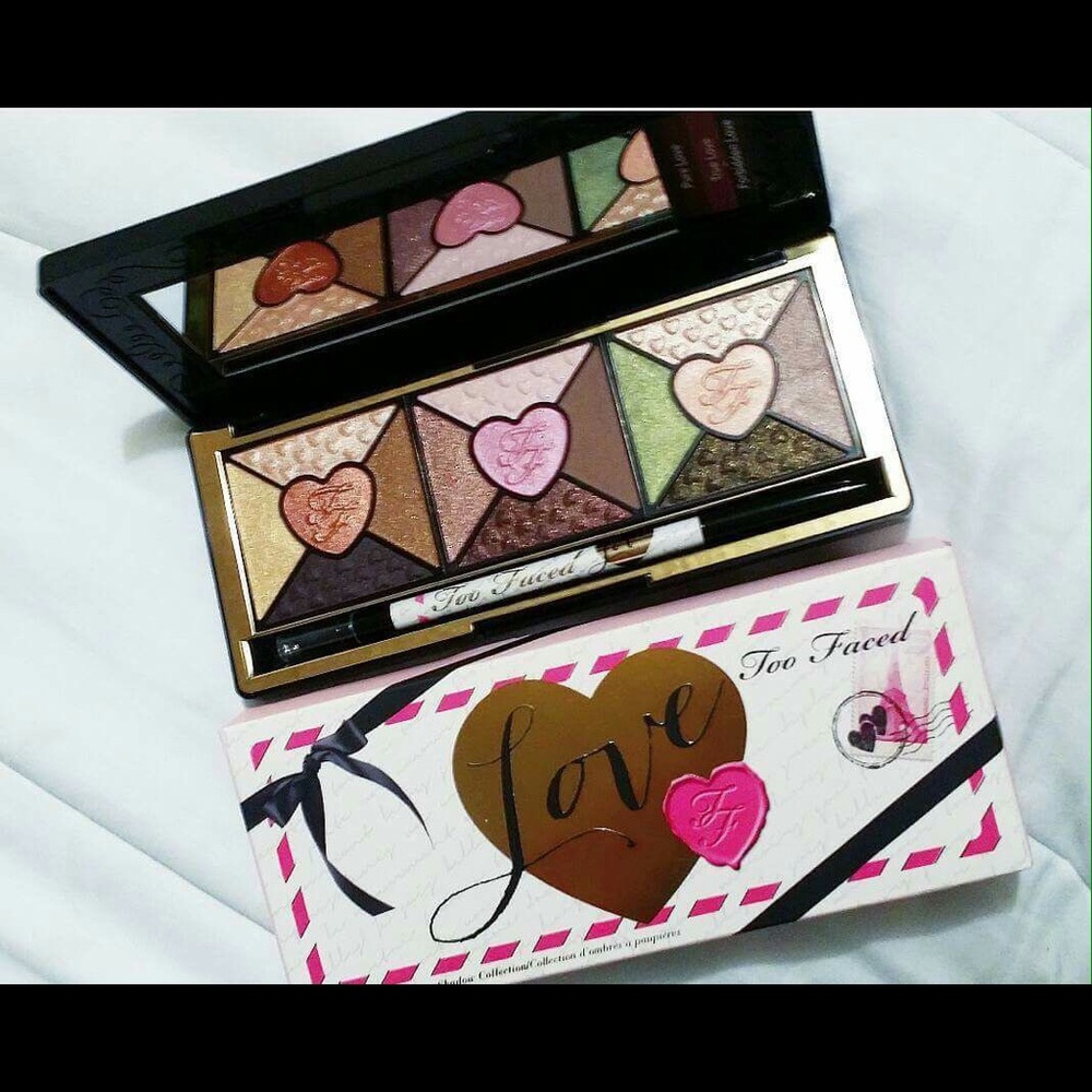TOO FACED LOVE PALETTE
