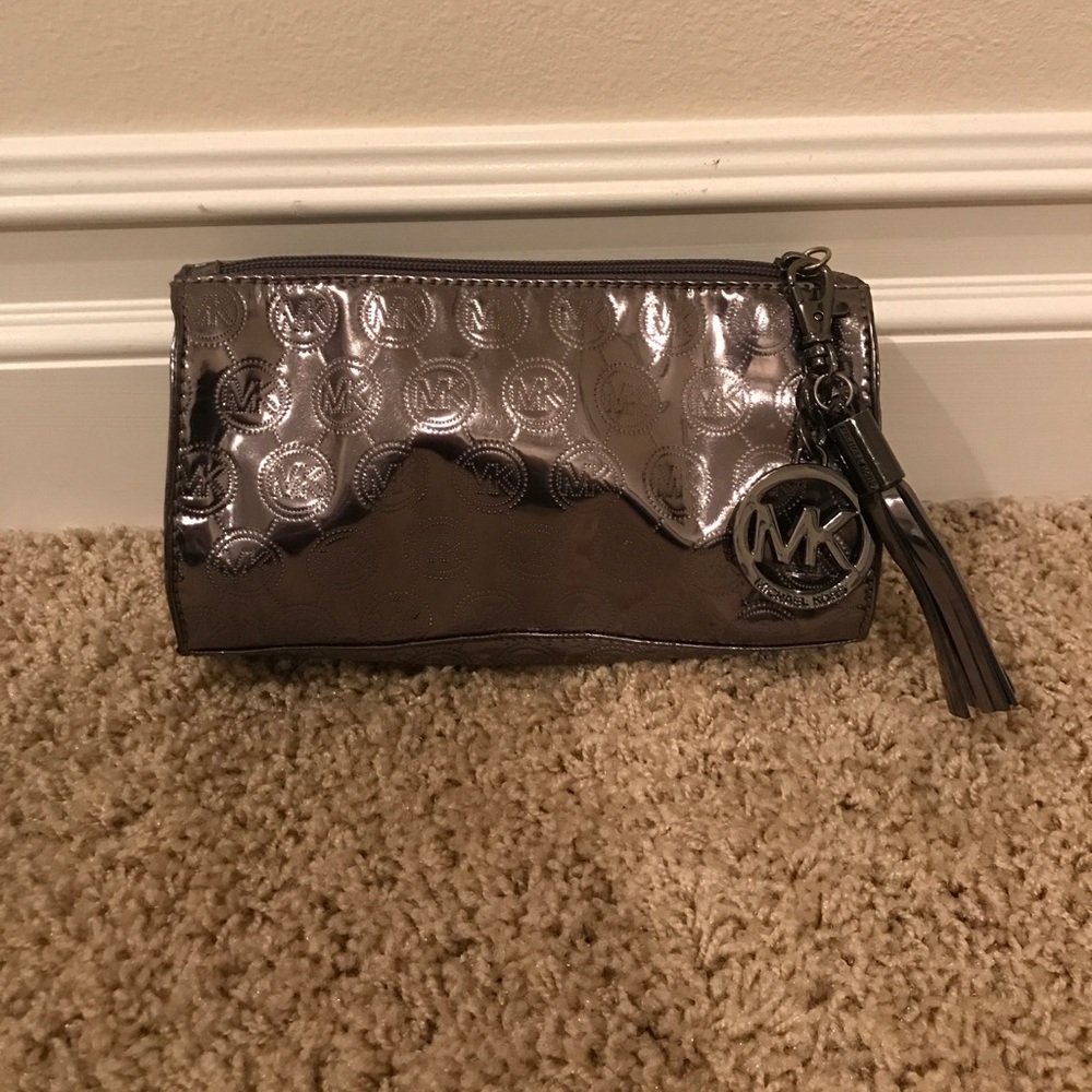 Michael Kors makeup bag