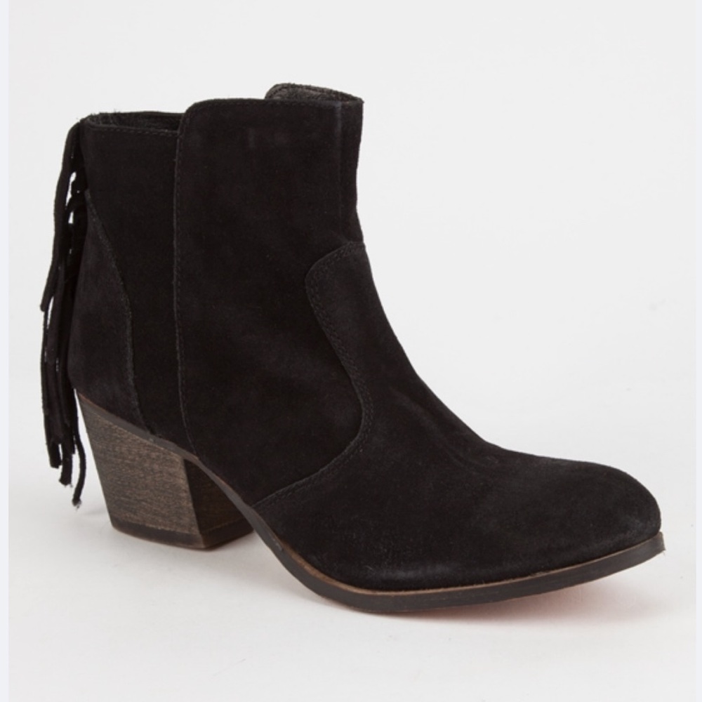 NIB Leather Fringe Tassel Boho Chic Booties - Picture 3 of 6