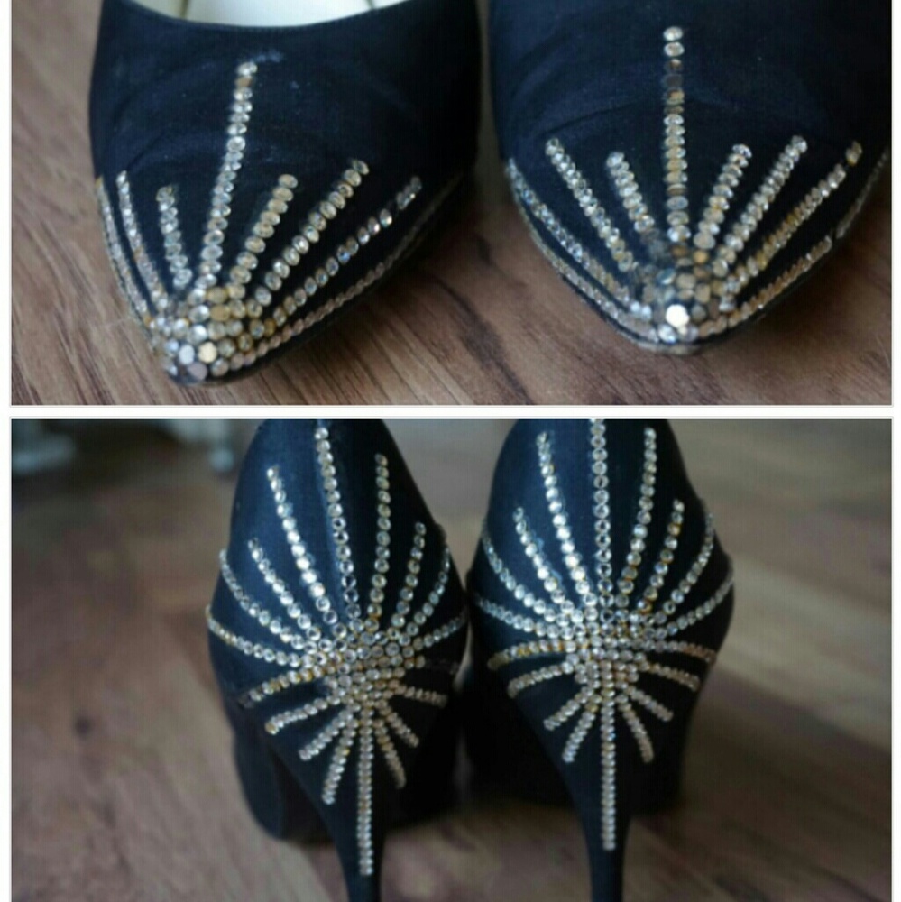 Authentic Black Vintage Delmanette Pumps Sparklers