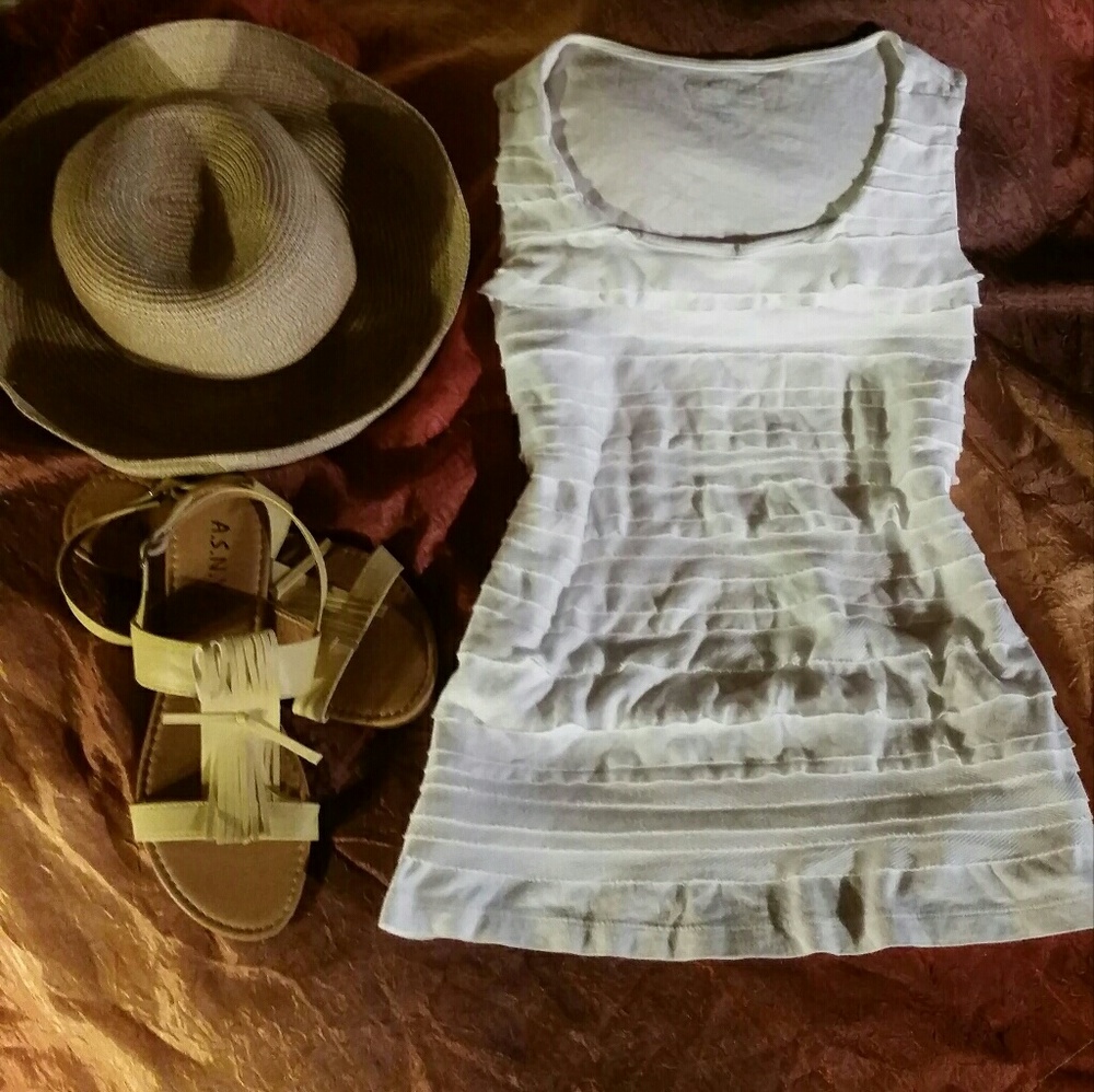 Chicos White Layered Ruffle Sleeveless Top