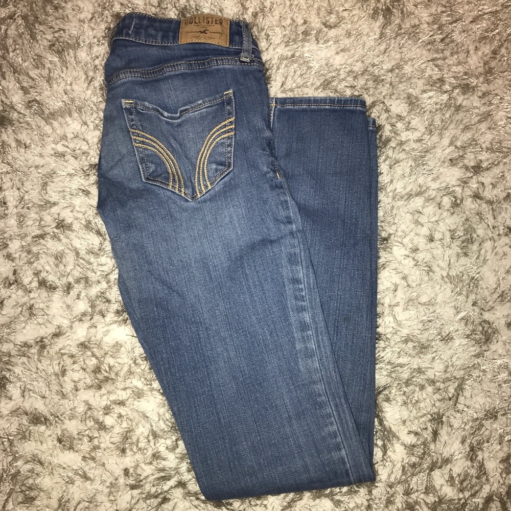 Light Wash Skinny Jeans