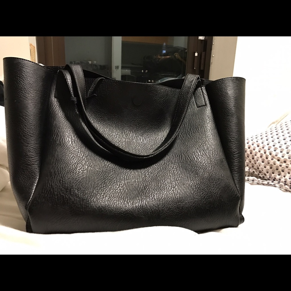 Black leather tote