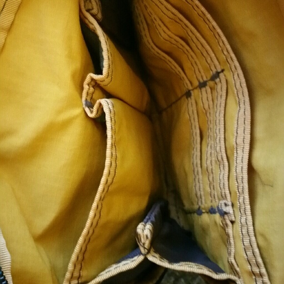 Over Land Crossbody/Fanny Pack - Picture 4 of 5