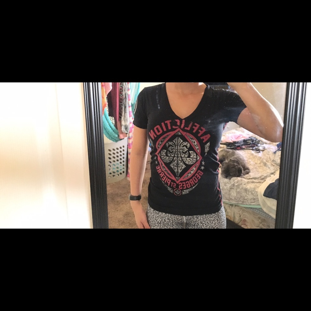 Affliction V-Neck Tee