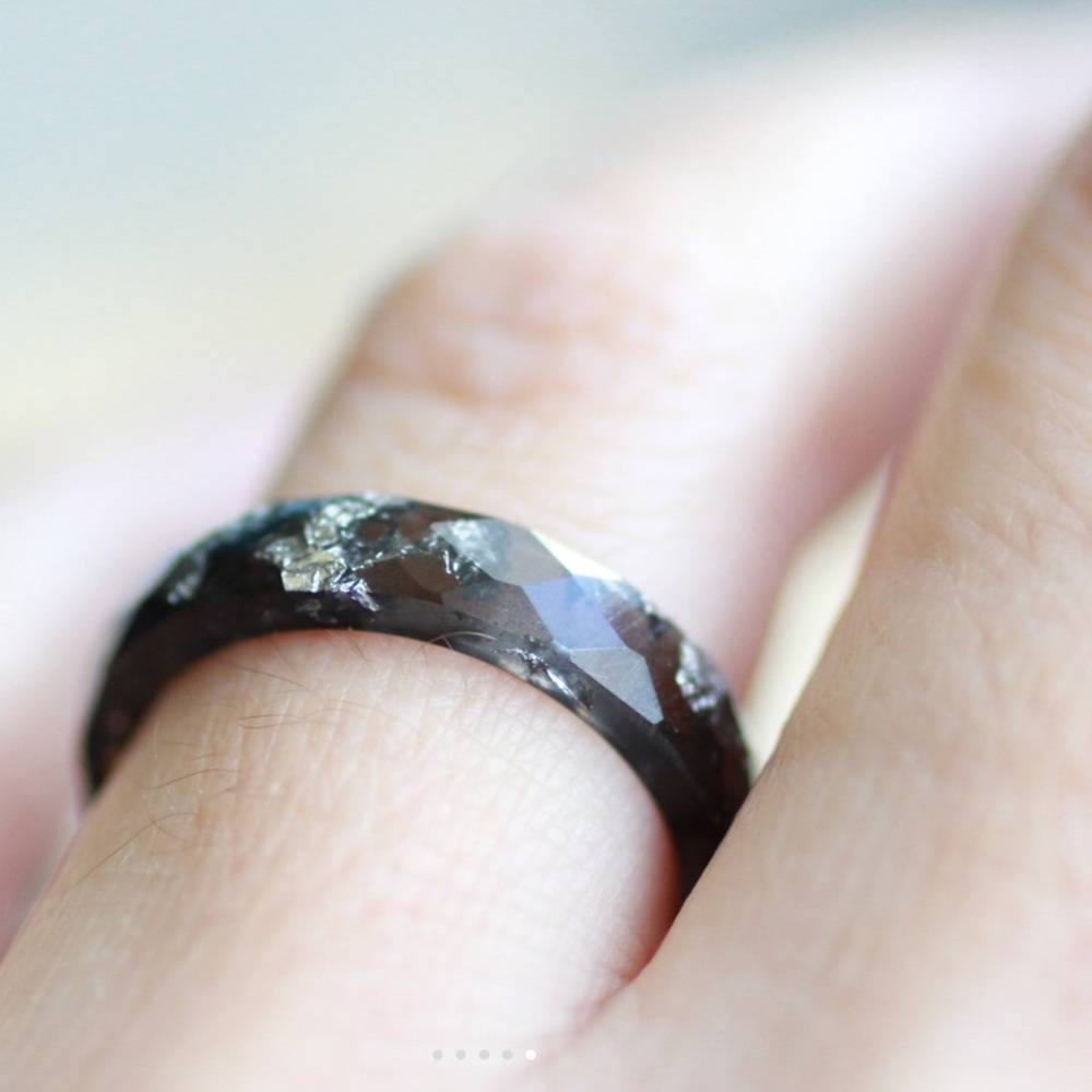 Tibetan Quartz Black Resin Ring with Silver Flakes