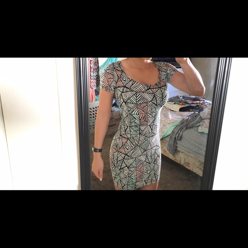 Patterned Body Con Dress