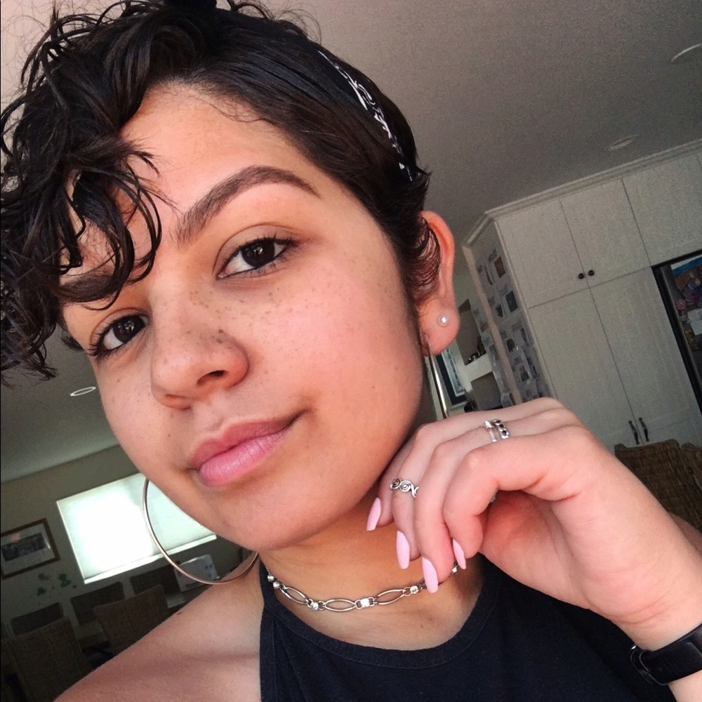 Meet your Posher, Jocelyn