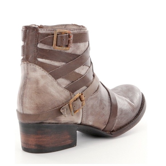 Freebird by Steven Leather Distressed Sammi Boot - Picture 4 of 8