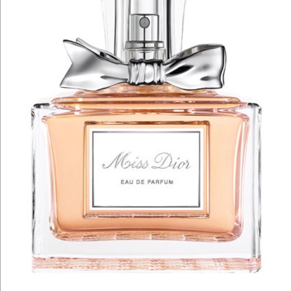 perfume. miss dior