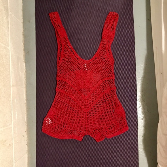 Red crochet romper - Picture 2 of 4