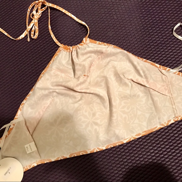 Yellow designed halter top - Picture 3 of 3