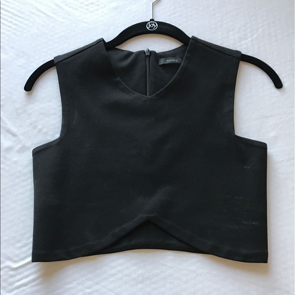 Black crop top