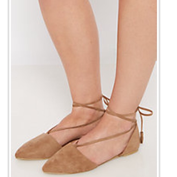 Shoes - 🆕Taupe tassel tie lace up ballet flats