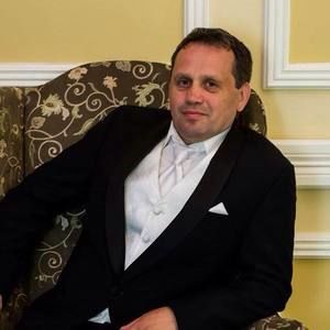 Meet your Posher, Petronel