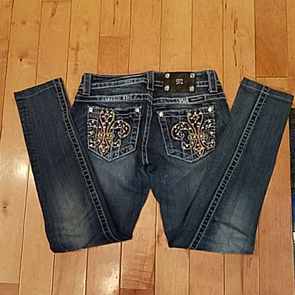 Miss Me Fleur De Lis Skinny Jeans
