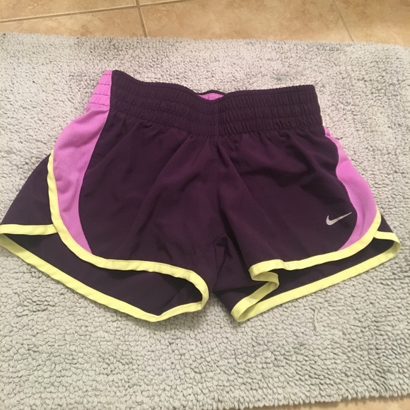 NIKE DRI-FIT running shorts 🤗 - Picture 1 of 3