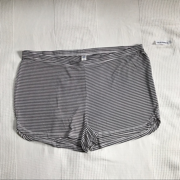 NWT Pj’s Shorts OLD NAVY - Picture 3 of 5