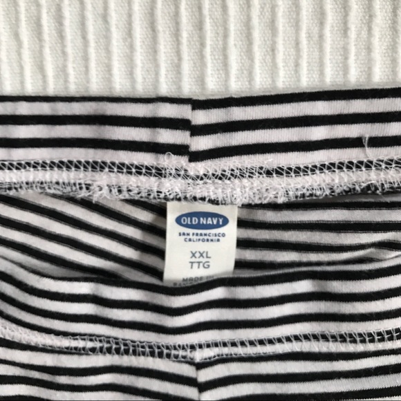 NWT Pj’s Shorts OLD NAVY - Picture 4 of 5