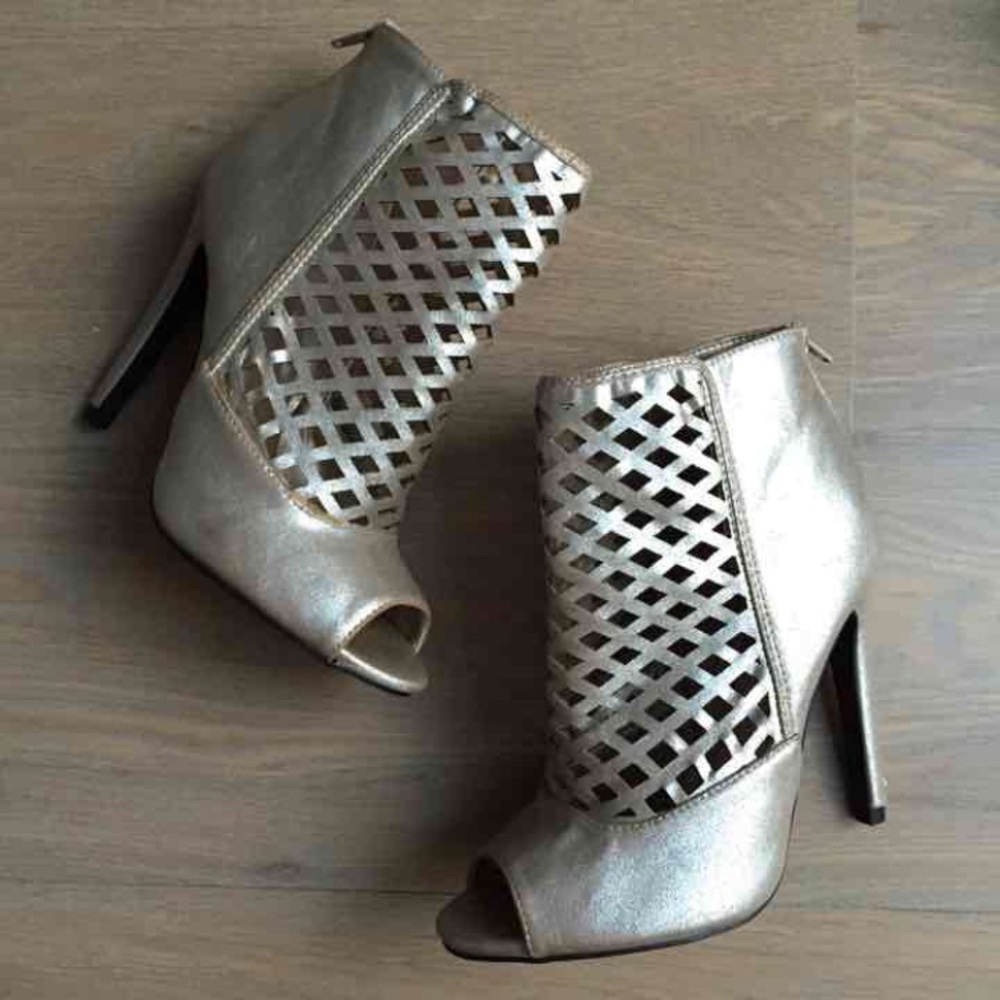 Qupid Champagne metallic caged booties heels