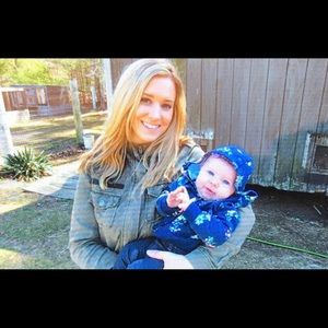 Meet your Posher, Lauren