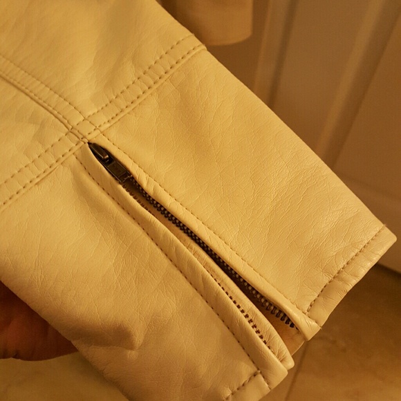 Limited leather jacket - Picture 3 of 4