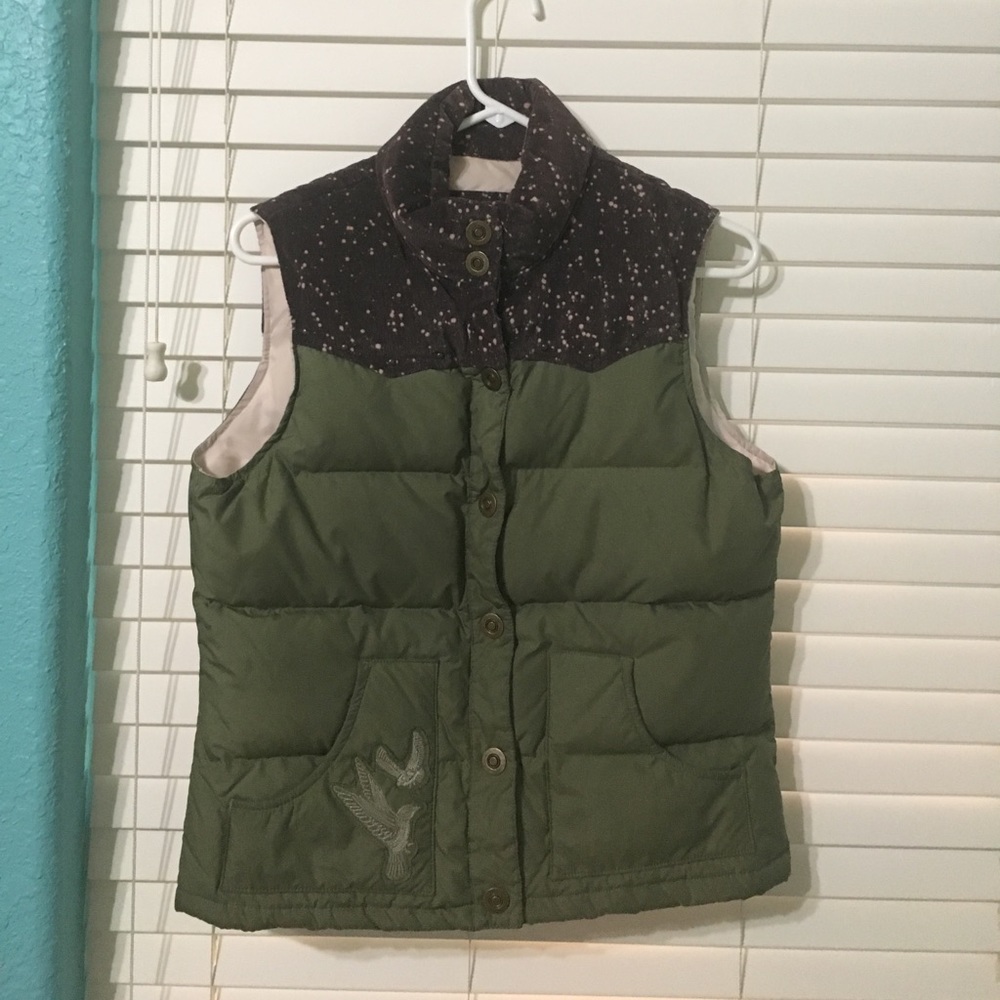 Green and Brown Old Navy Winter Vest