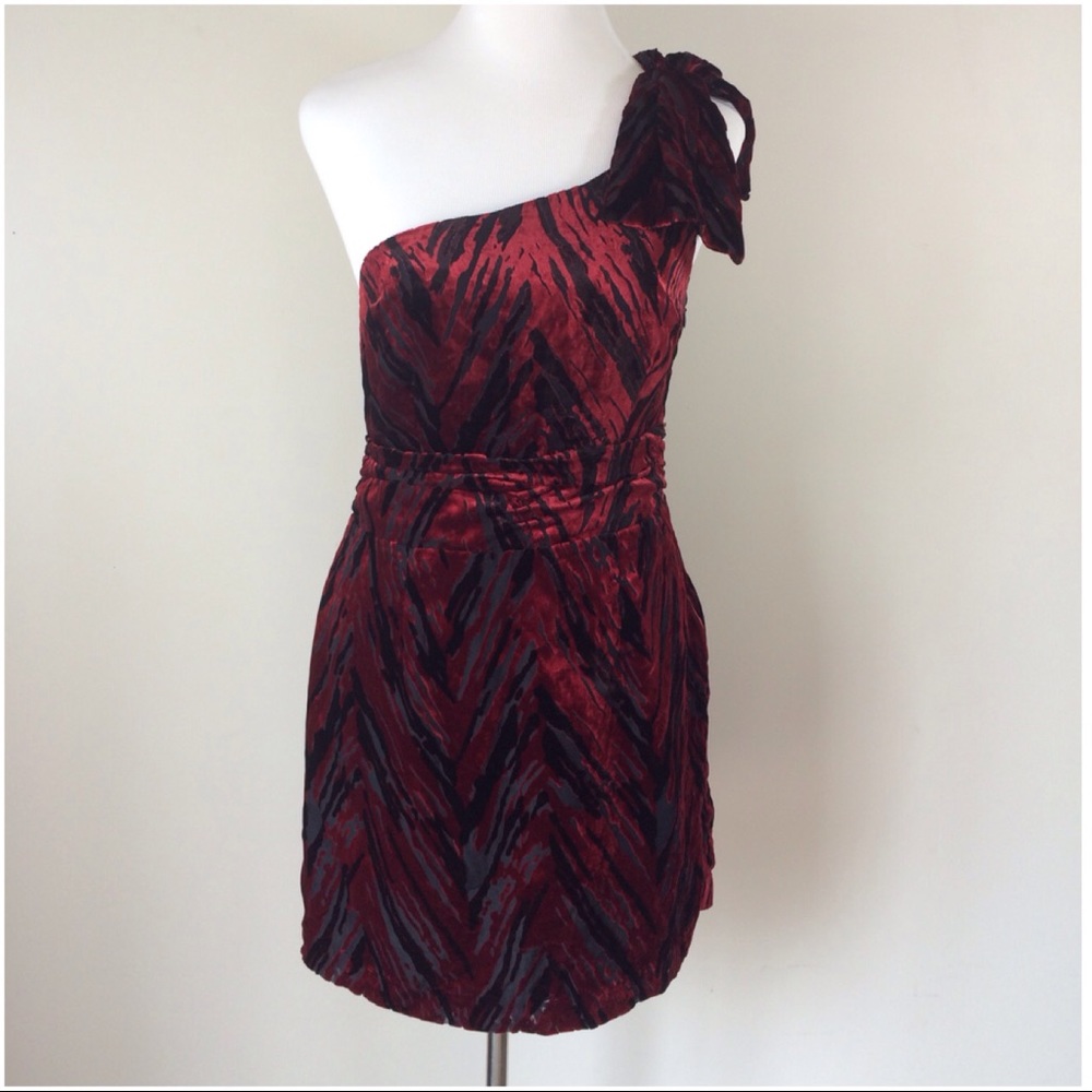 Urban Outfitters Silence + Noise Dress