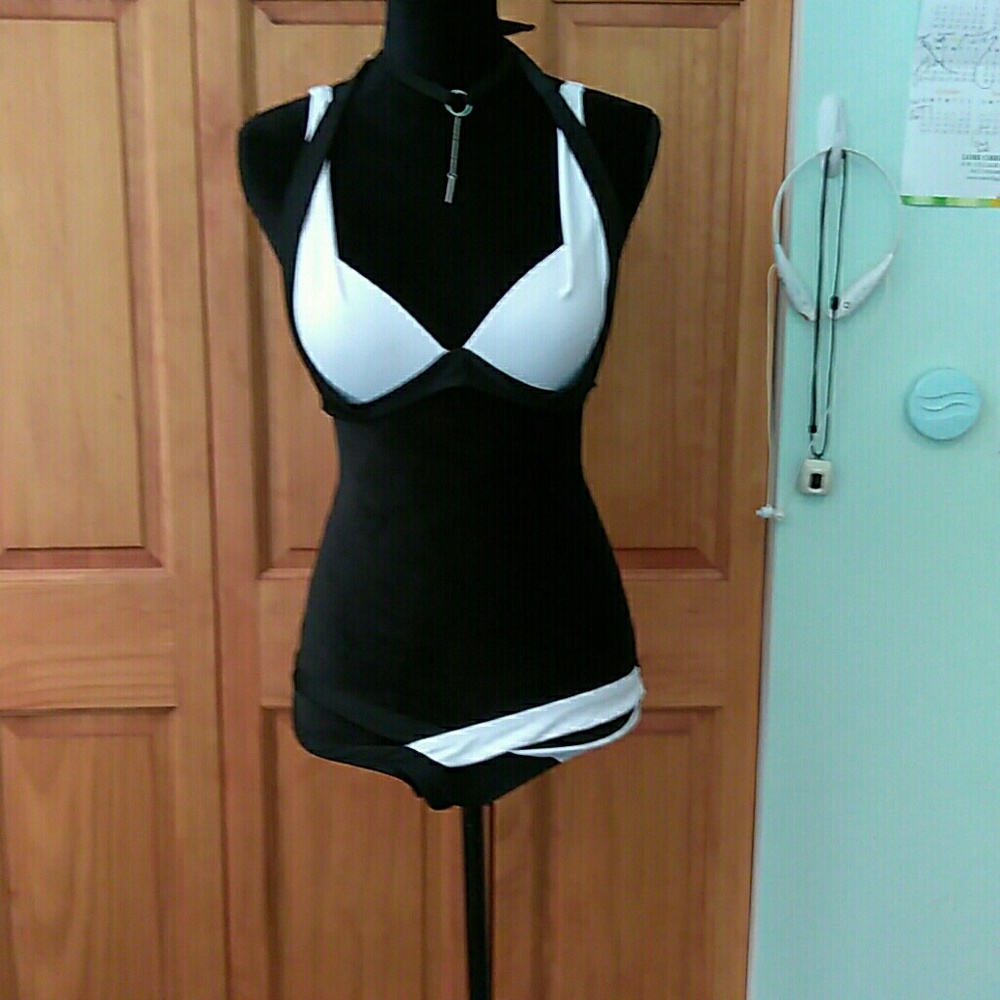 Designer swimsuit with push up pads
