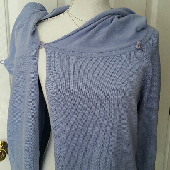 Periwinkle blue sweater - SOLD - Picture 3 of 4